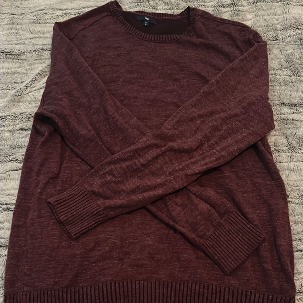 GAP Men's Burgundy Crewneck Sweater